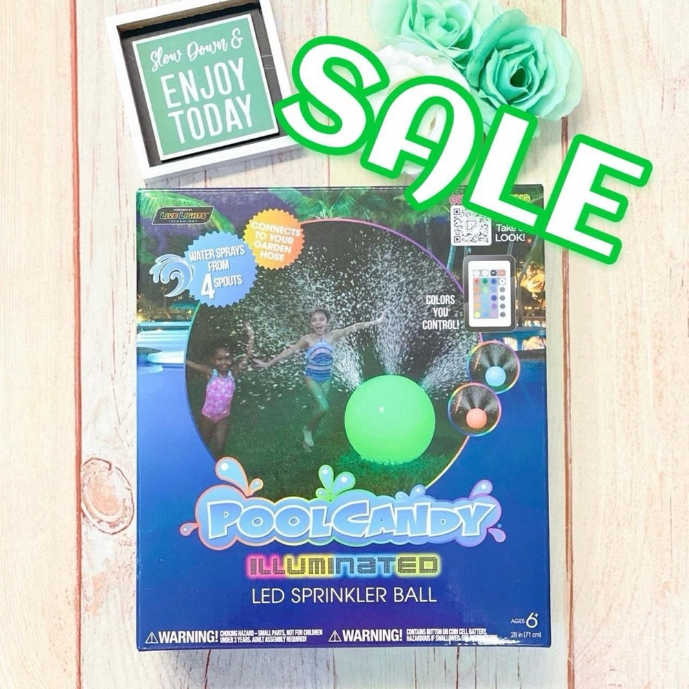 ‼️FINAL CLEARANCE SALE‼️ LED Illuminated Giant Color Changing 28” Sprinkler Ball